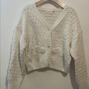 Chic Cream Knit Cardigan